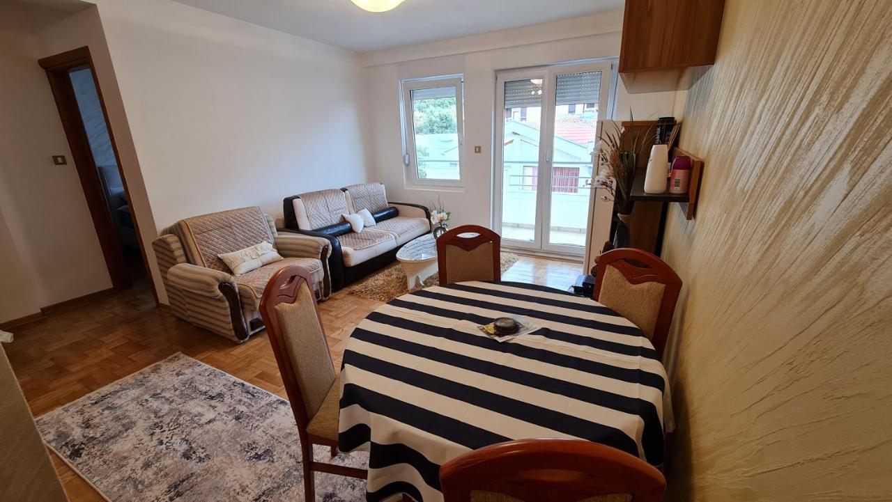 Elijana Apartment *
